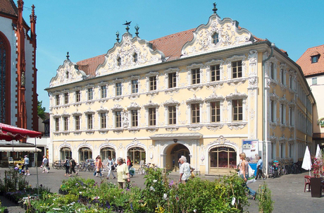 Falkenhaus am Würzburger Marktplatz
