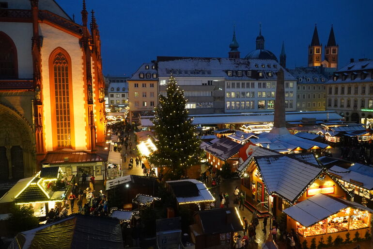Würzburger Weihnachtsmarkt Copyright CTW Daniel Winter DSC00135