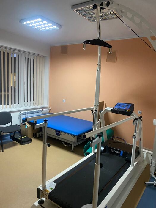 Therapeutisches Laufband im UNBROKEN-Zentrum in Lviv © Oleksandr Kobzarev