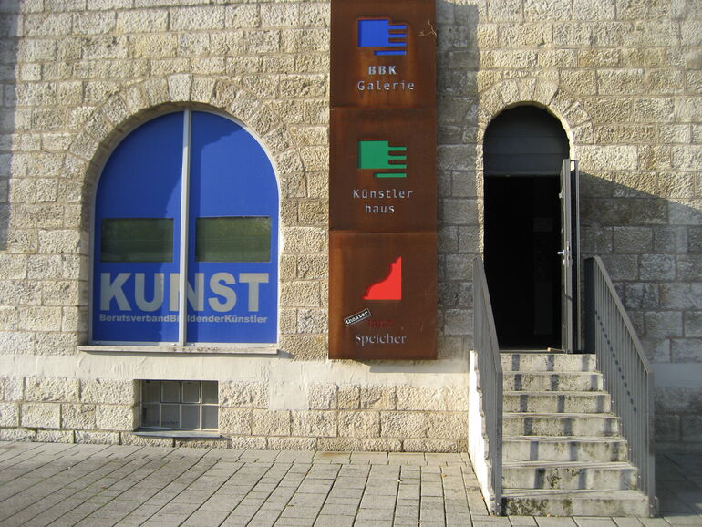 Foto vom Eingang der BBK-Galerie